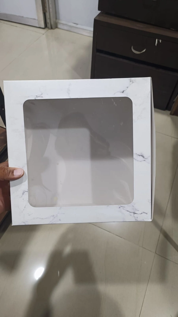 The Baking Curv Cake Box With Window 