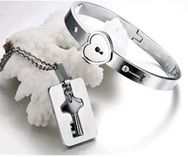 AJS Heart Lock and Key Silver Stainless Steel Cubic Zirconia Couple Bracelet Pendant Necklace Set for Men and Women Valentine Gift - Free Size, Silver