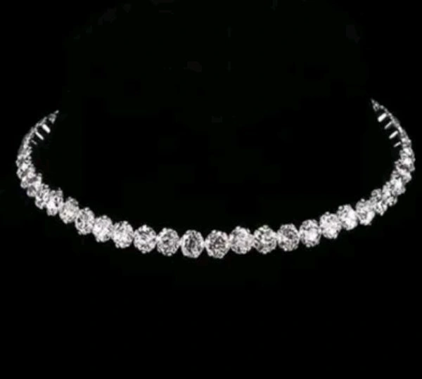 Woman Silver Hastly Necklace Chokar Set - Silver
