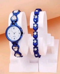 Trendy New Design Stainless Steel Analog Watch And Bracelet Combo For Women  - silver, gold, purple,blue,black