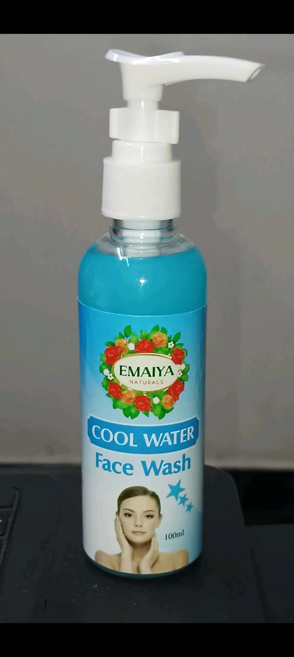 Emaiya Naturals COOL WATER FACE WASH - Bright Turquoise, 8 Ench, 100g