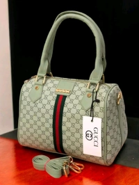 Gucci Bags 