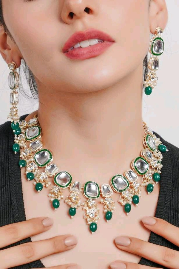 Necklace Set