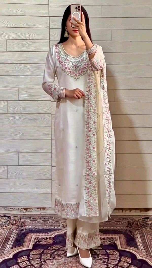 Silk Kurti Plazzo & Dupatta 