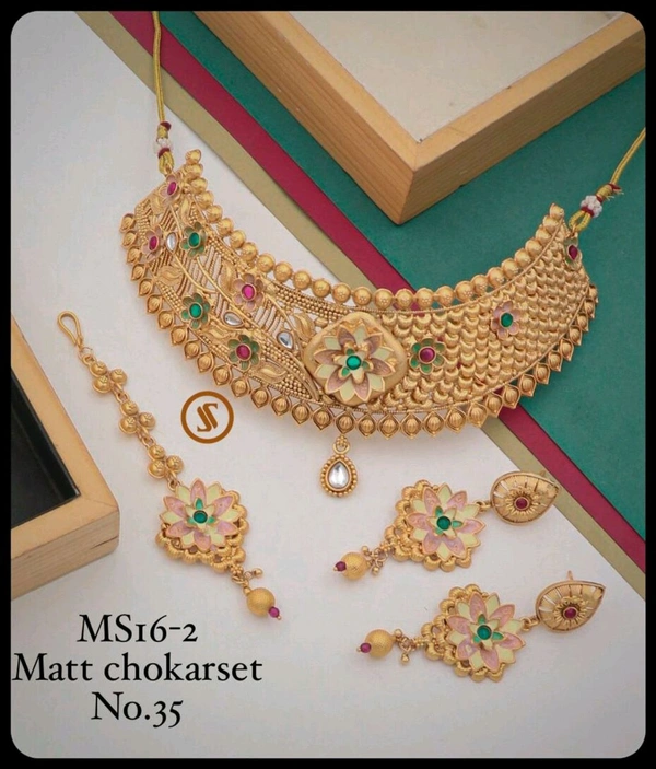 Chokar Set 