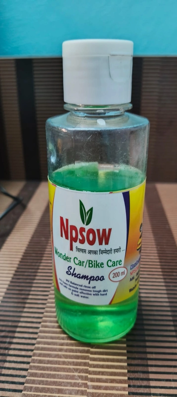 TRANSPARENT CAR /BIKE SHAMPOO 500ML
