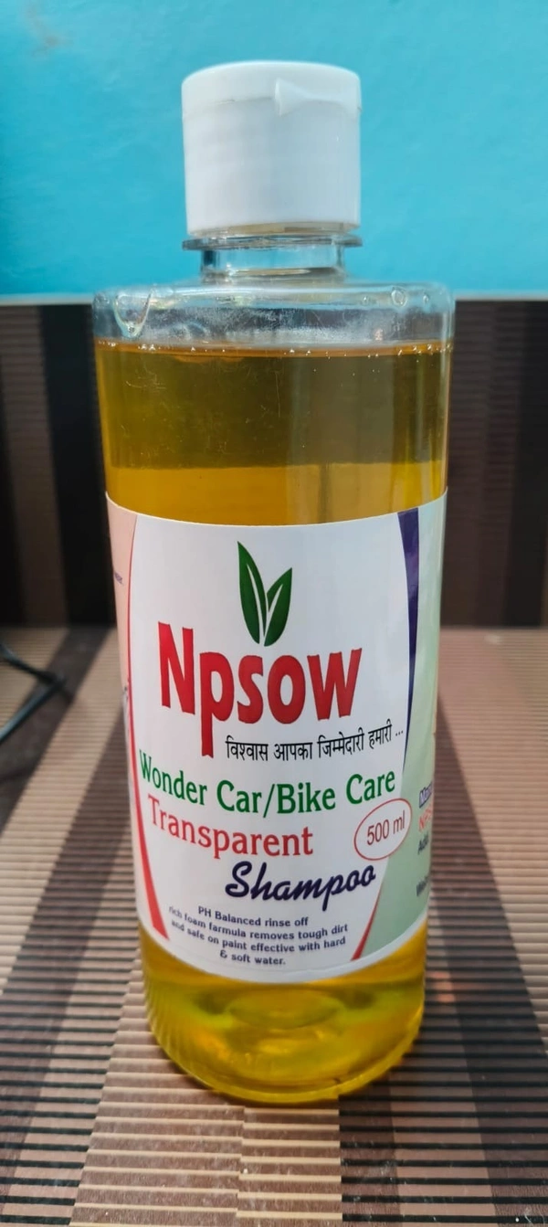 TRANSPARENT CAR /BIKE SHAMPOO 500ML