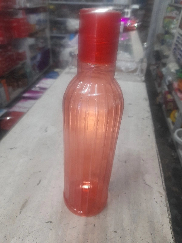 Bottle - 1 litre, Red and green