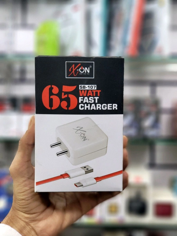 X-ON 65W CHARGER WITH TYPE-C CABLE