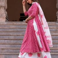 Stylish double layer kurti with dupatta - M