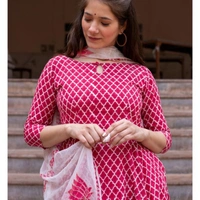 Stylish double layer kurti with dupatta - M
