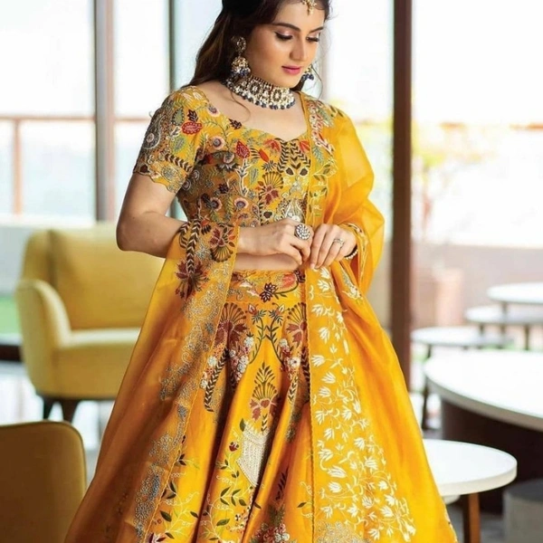 VASTREMATE Trendy Petite Woman Lehenga - Semi-stiched