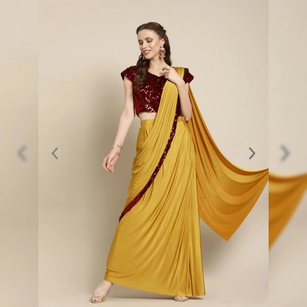 VASTREMATE Alluring Sarre - Free size