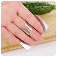 VASTREMATE Stainess Steel Finger Cutting Protector Hand Guard Safe Chopping Slice Kitchen Tool
