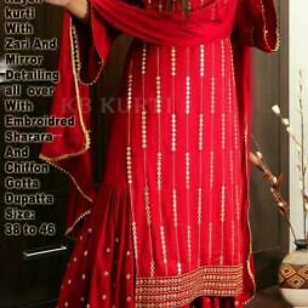 Daily Wear Stylish Kurti Set With Sharrara - M
