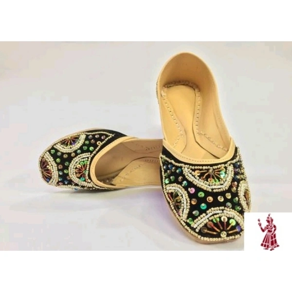 Attaractive Women Jutti - IND-4