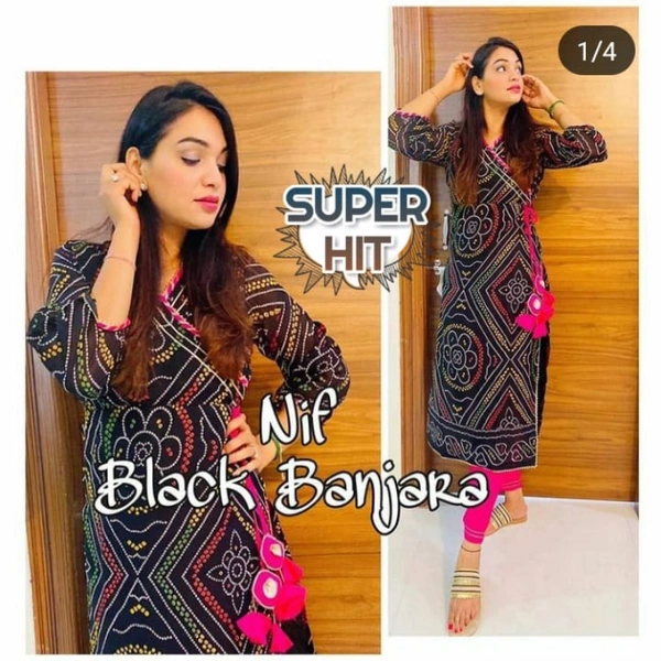 Graceful Women Kurti Sets - M