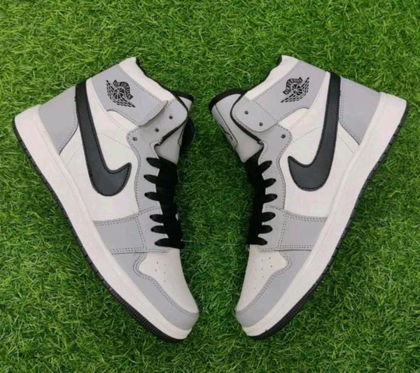 Jordon High "Grey Black" - UK 6