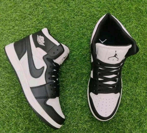 Jordan High "Panda" - UK 7