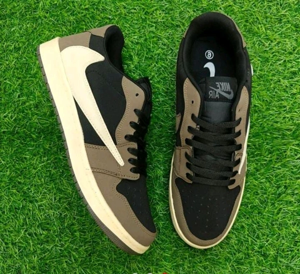 Travis Scott "Mocha" - Uk9