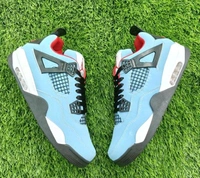 Retro 4 "University" - Uk9