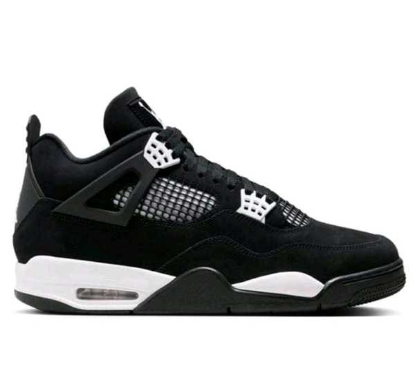 Retro 4 "Black White" - Uk 9
