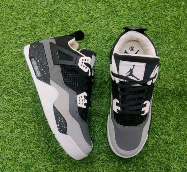 Retro 4 "Fear Pack" - Uk 9