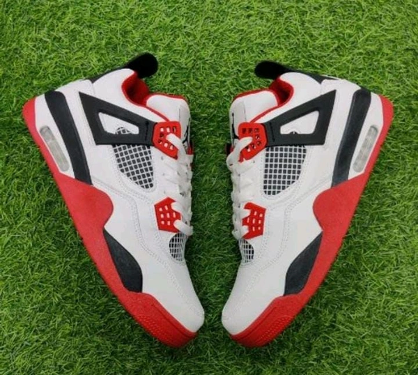Retro 4 "Fire Red" - Uk9