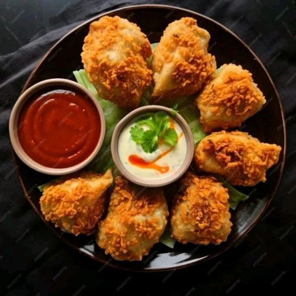 Veg Kurkure Momos  - Full