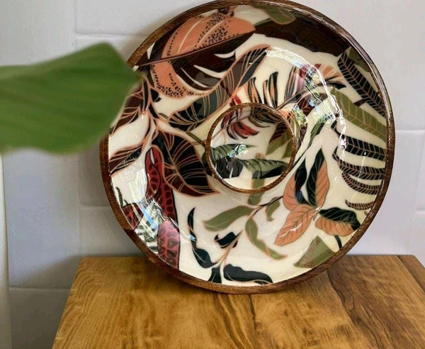 Su* Round Chip N Dip Platter - 10 "