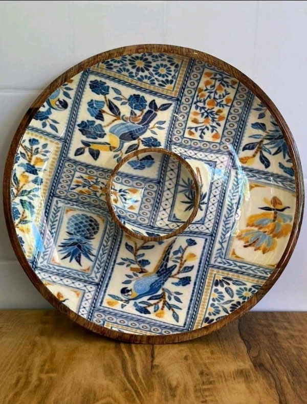 Su* Round Chip N Dip Platter - 10 "