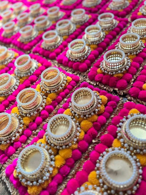 Table Tlight Holders