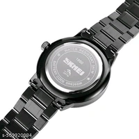 Catalog Name:Analog Watches - Red