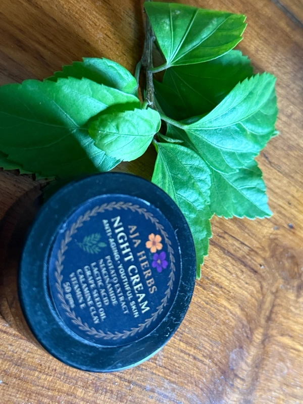 Glowing Night Cream - 100 Grams