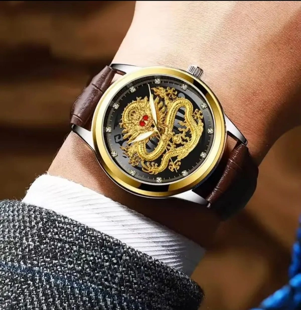 FNGEEN Royal Dragon Gold Watch for Men – Luxury Quartz Timepiece with 3D Dragon Dial
