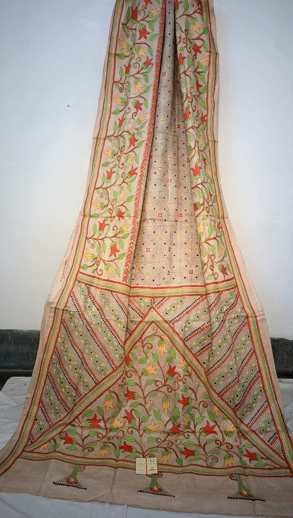 SKU0274 : Pure Cotton Saree – Handwoven, Lightweight & Breathable Fabric | Dhonekhali | Calcutta Cotton - Cream Colour, Floral, Dry Clean Only, Yes