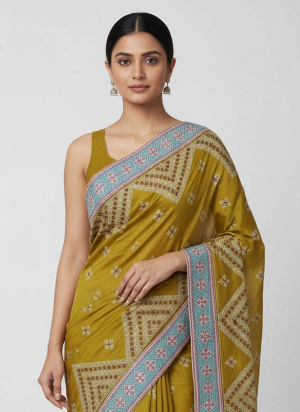 SKU0948 : Elegant Pure Silk Saree – Machine Woven | Embroidery - Dry Clean Only, Yes