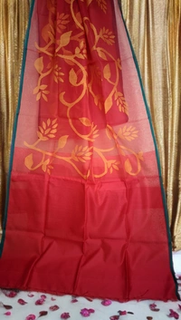 SKU0217 : Elegant Pure Resham Silk Saree – Traditional Handwoven Ethnic Wear - Rani Pink, Vertical, Dry Wash, Yes