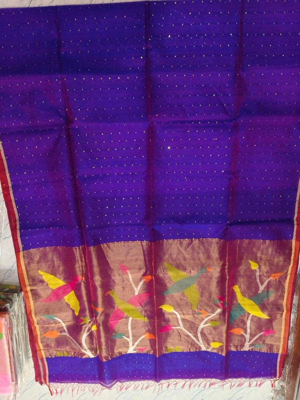 SKU0262 : Pure Silk Paithani Mulberry Silk Saree – Handwoven Traditional Elegance Shape - Violet, Bird Motif, Hand Wash, Yes
