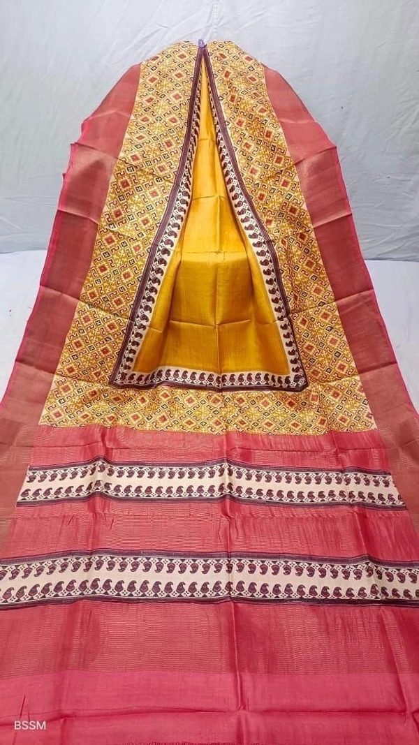 SKU0300 : Pure Tussar Silk Saree with Elegant Zari Border - Yellow, Dry Wash / Hand Wash, Yes