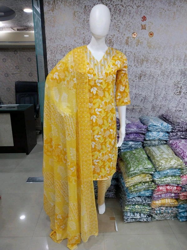 Cotton Kurti Pant Dupatta Set 
