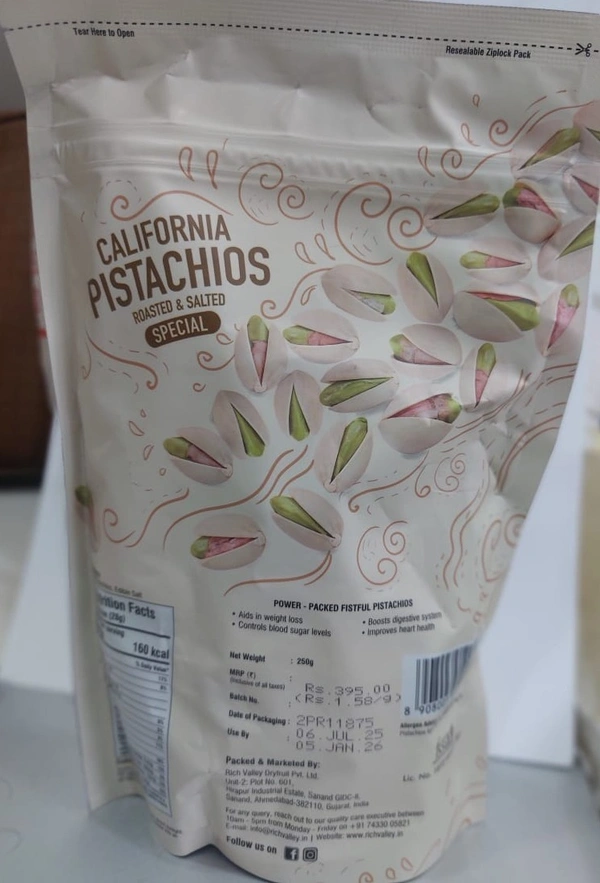 RICH VALLEY Pista Salted Rich Valley (ખારા પિસ્તા) - 250 grams