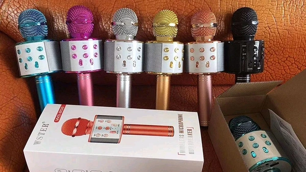 SINGTUNE WS-858 Wireless Bluetooth Karaoke Microphone – Handheld Condenser Mic with Built-in Speaker for Singing, Audio Recording & Mobile Use