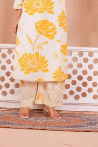2 Piece Sunshine Bloom Kurti Set - 38