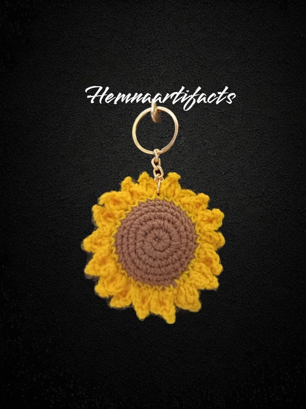 Sunflower Keyring 🌻 - Gold, 5 Inches