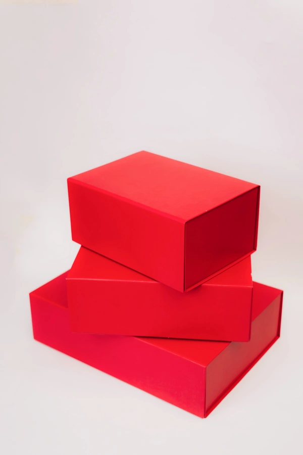 Cerise Crush - 10.2x10.2x3.9 inch, Red