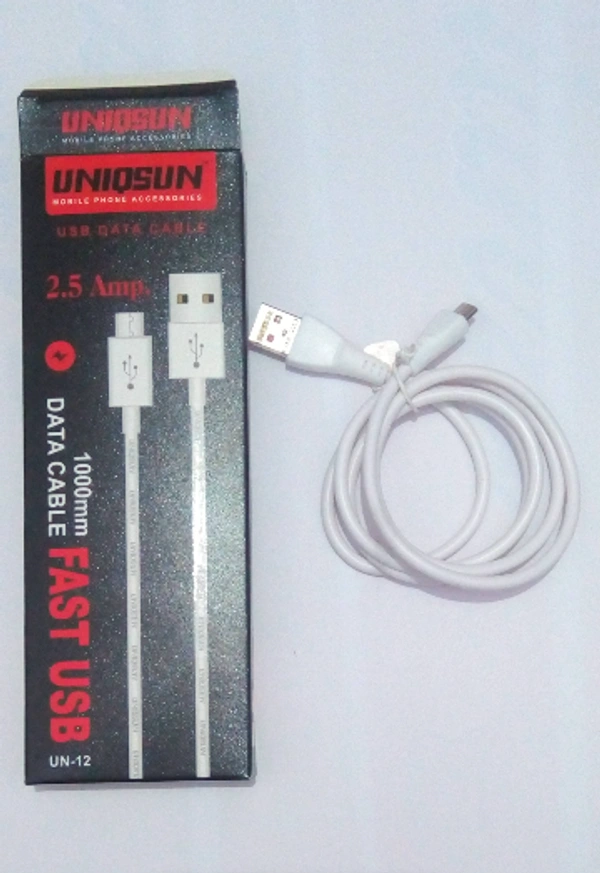 UNIQSUN USB DATA CABLE v8 CHARING  whit data transfer 2.5 Amp - WHITE