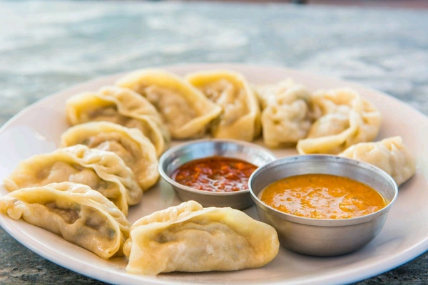 Veg Steam Momo ( 8 Pieces) - Sainthia Momo Junction