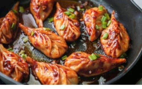 Panner Pan Fried Momos ( 8 Pieces) - Darjeeling Momo Stall