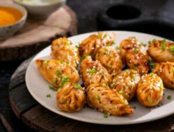 Panner Fried Momos ( 8 Pieces) - Darjeeling Momo Stall